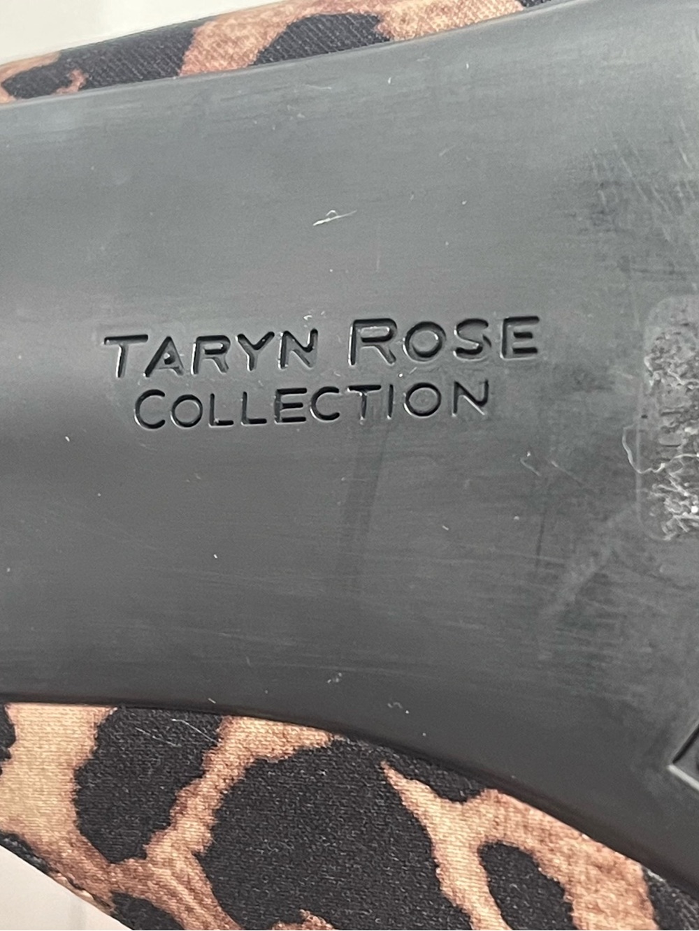 Taryn Rose Leopard-Print Slide Mules with Gold Accent Made in Italy 🇮🇹 Size 8.5 - Picture 12 of 14